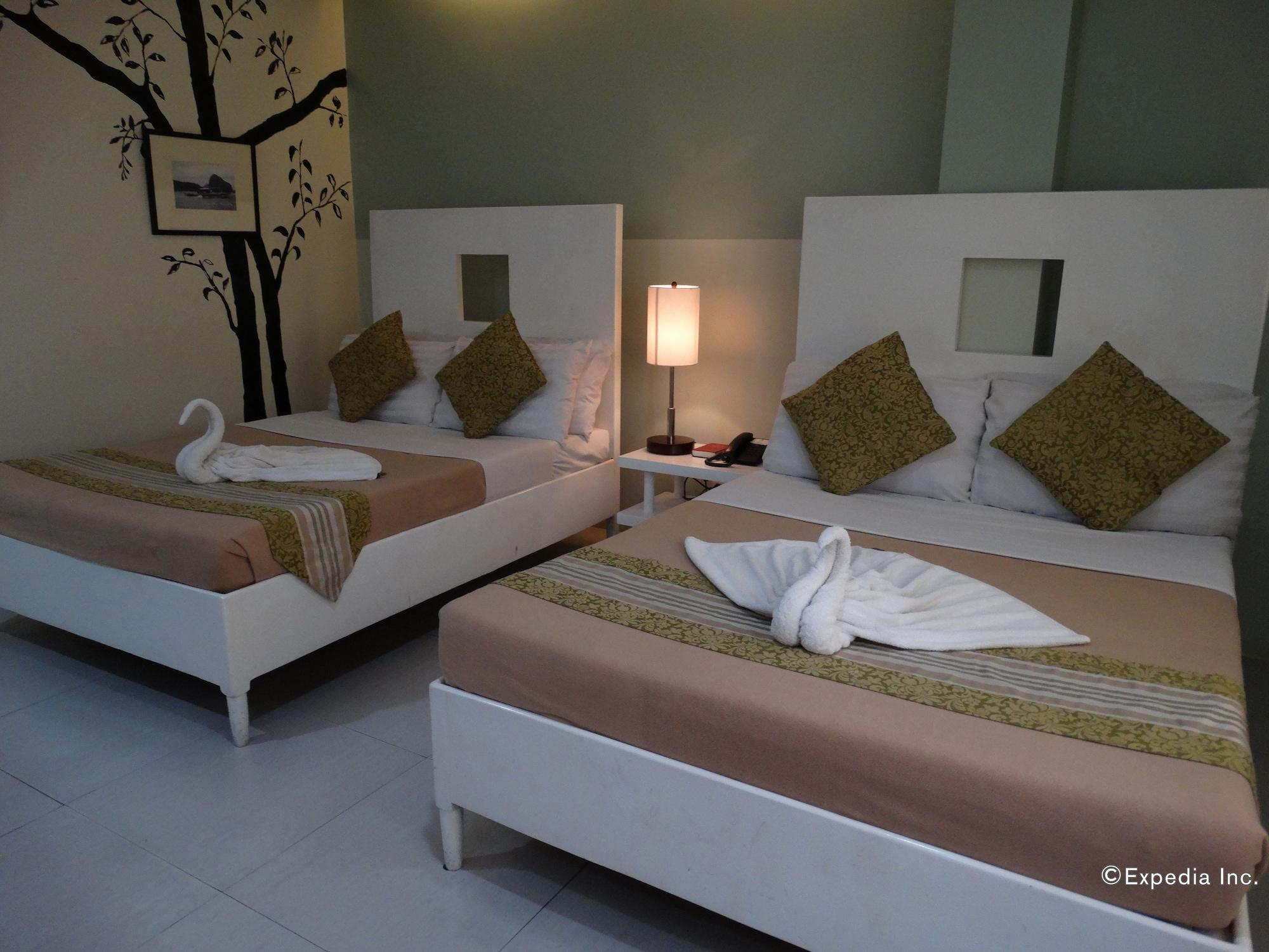Empire Suites Hotel Puerto Princesa Exteriör bild
