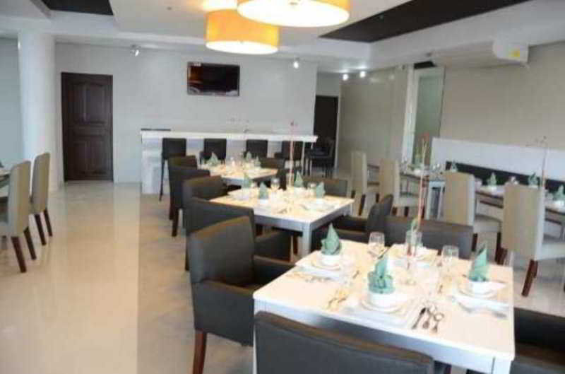 Empire Suites Hotel Puerto Princesa Exteriör bild